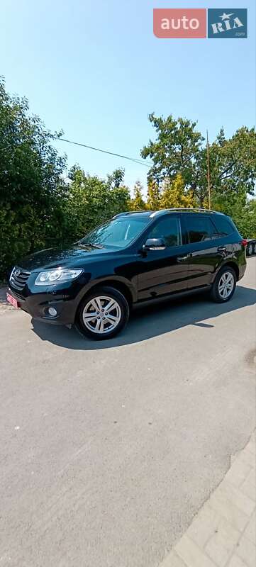 Позашляховик / Кросовер Hyundai Santa FE 2011 в Луцьку