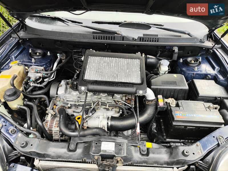 Позашляховик / Кросовер Hyundai Santa FE 2003 в Миргороді