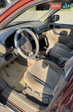 Внедорожник / Кроссовер Hyundai Santa FE 2001 в 