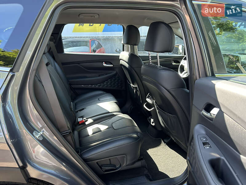 Позашляховик / Кросовер Hyundai Santa FE 2019 в Одесі