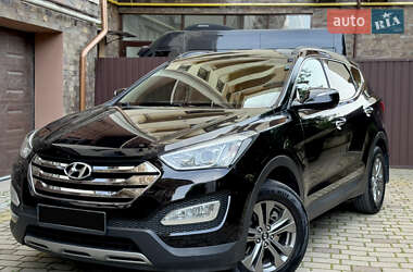 Внедорожник / Кроссовер Hyundai Santa FE 2013 в 
