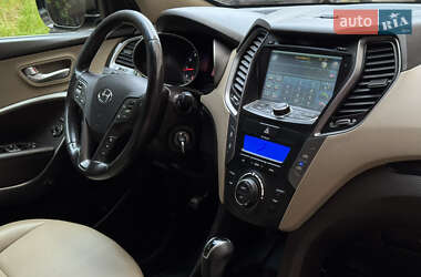 Внедорожник / Кроссовер Hyundai Santa FE 2013 в 