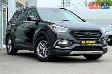 Внедорожник / Кроссовер Hyundai Santa FE 2016 в Киеве