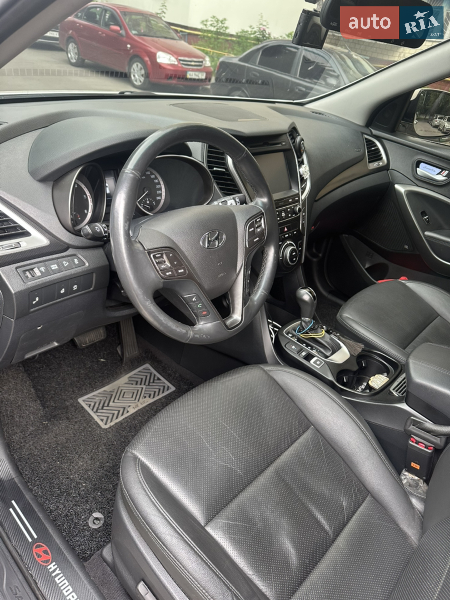 2017 Hyundai Santa Fe - мініатюра 19