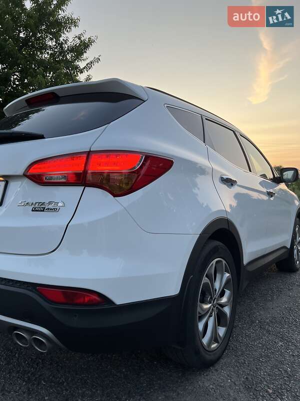 Позашляховик / Кросовер Hyundai Santa FE 2012 в Звенигородці