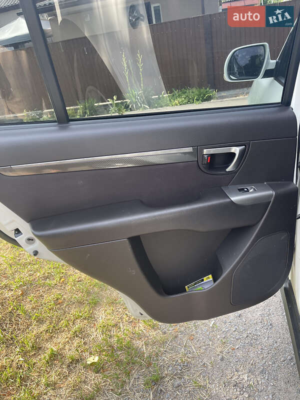 Позашляховик / Кросовер Hyundai Santa FE 2011 в Вінниці