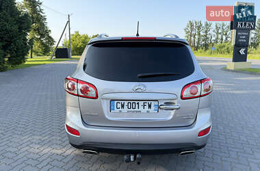 Внедорожник / Кроссовер Hyundai Santa FE 2011 в 