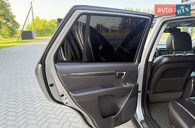 Внедорожник / Кроссовер Hyundai Santa FE 2011 в 
