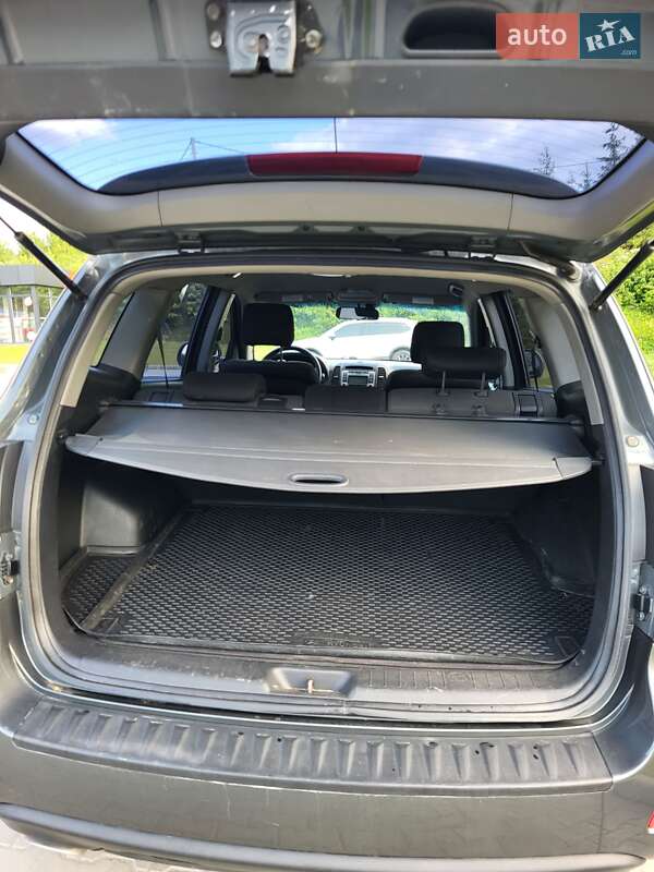 Позашляховик / Кросовер Hyundai Santa FE 2009 в Тернополі