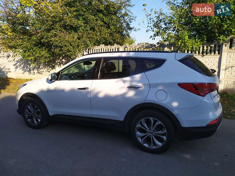 Внедорожник / Кроссовер Hyundai Santa FE 2013 в Киеве