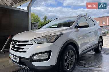 Внедорожник / Кроссовер Hyundai Santa FE 2015 в Сваляве