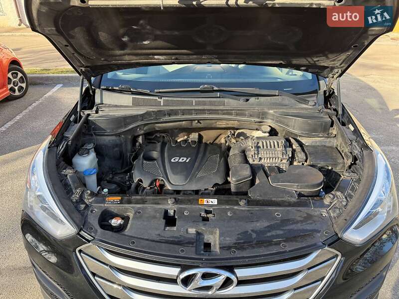 Позашляховик / Кросовер Hyundai Santa FE 2015 в Києві