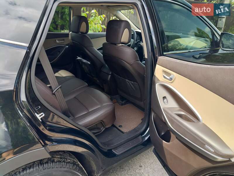 Позашляховик / Кросовер Hyundai Santa FE 2017 в Києві