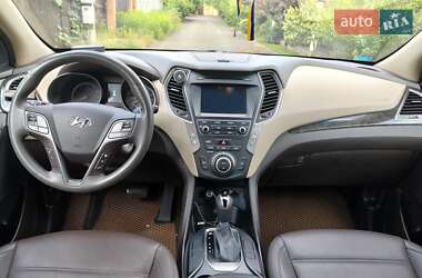 Внедорожник / Кроссовер Hyundai Santa FE 2017 в Киеве