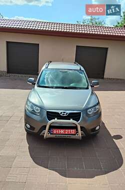 Внедорожник / Кроссовер Hyundai Santa FE 2012 в 