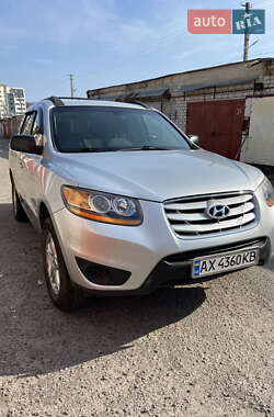 Позашляховик / Кросовер Hyundai Santa FE 2011 в Харкові