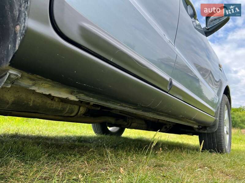 Позашляховик / Кросовер Hyundai Santa FE 2006 в Львові