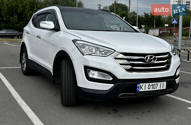 Внедорожник / Кроссовер Hyundai Santa FE 2015 в Киеве