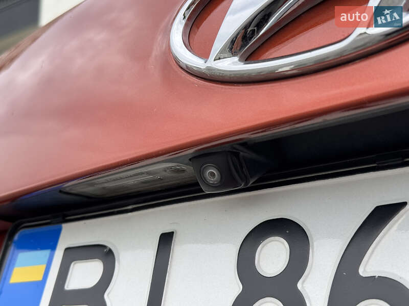 Позашляховик / Кросовер Hyundai Santa FE 2012 в Києві