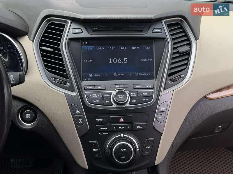 Позашляховик / Кросовер Hyundai Santa FE 2012 в Києві