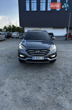 Внедорожник / Кроссовер Hyundai Santa FE 2016 в Ровно