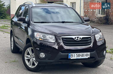 Внедорожник / Кроссовер Hyundai Santa FE 2011 в Лубнах