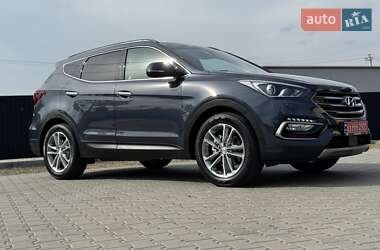 Позашляховик / Кросовер Hyundai Santa FE 2016 в 
