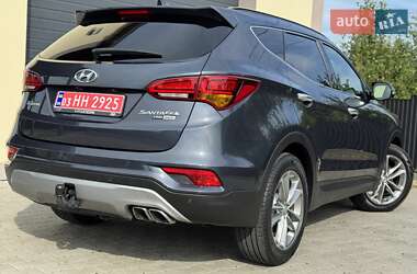 Позашляховик / Кросовер Hyundai Santa FE 2016 в 