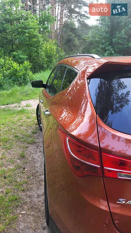 Внедорожник / Кроссовер Hyundai Santa FE 2015 в Житомире