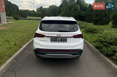Внедорожник / Кроссовер Hyundai Santa FE 2021 в 
