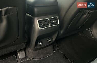 Внедорожник / Кроссовер Hyundai Santa FE 2021 в 