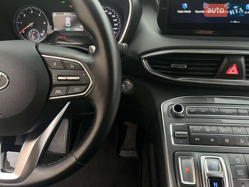 Позашляховик / Кросовер Hyundai Santa FE 2021 в Умані