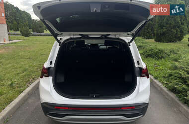 Внедорожник / Кроссовер Hyundai Santa FE 2021 в 
