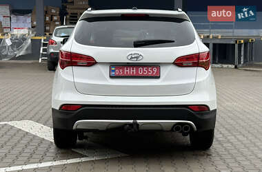 Внедорожник / Кроссовер Hyundai Santa FE 2014 в 