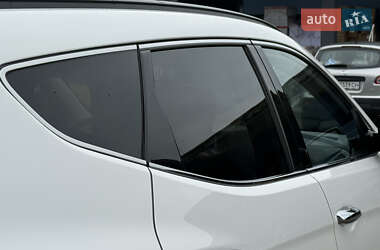 Внедорожник / Кроссовер Hyundai Santa FE 2014 в 
