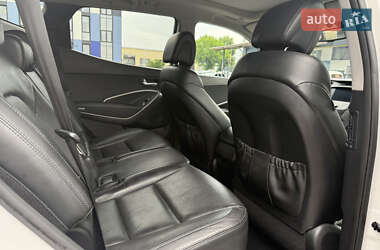 Внедорожник / Кроссовер Hyundai Santa FE 2014 в 