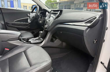 Внедорожник / Кроссовер Hyundai Santa FE 2014 в 