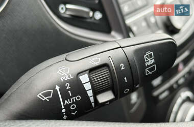 Внедорожник / Кроссовер Hyundai Santa FE 2014 в 