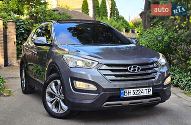 Внедорожник / Кроссовер Hyundai Santa FE 2012 в Киеве