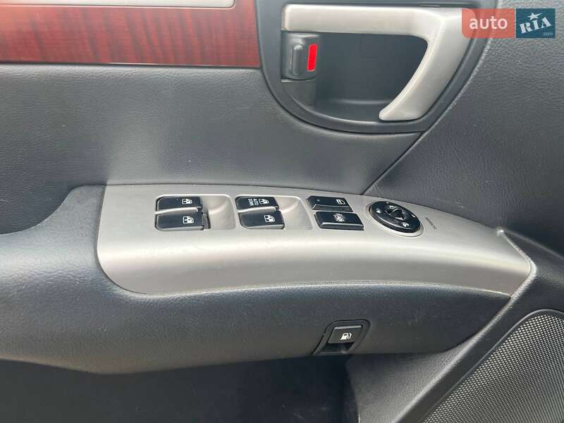 Позашляховик / Кросовер Hyundai Santa FE 2008 в Хмельницькому