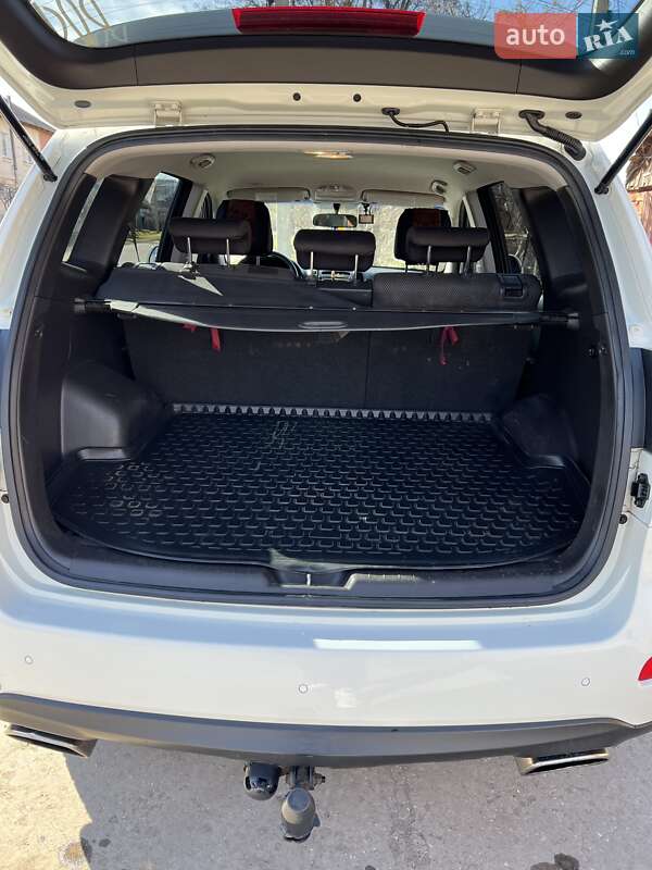 Позашляховик / Кросовер Hyundai Santa FE 2011 в Ананьїві
