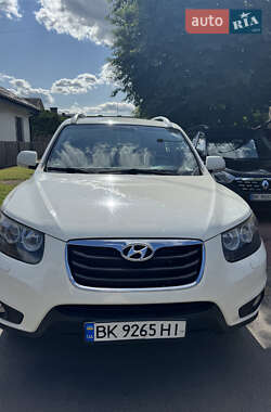 Внедорожник / Кроссовер Hyundai Santa FE 2010 в Ровно
