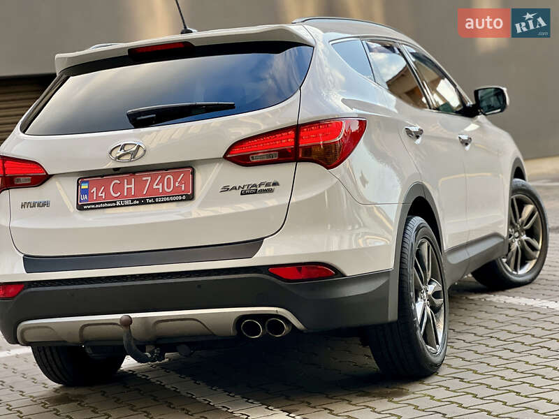 Позашляховик / Кросовер Hyundai Santa FE 2014 в Івано-Франківську