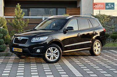 Внедорожник / Кроссовер Hyundai Santa FE 2012 в Стрые