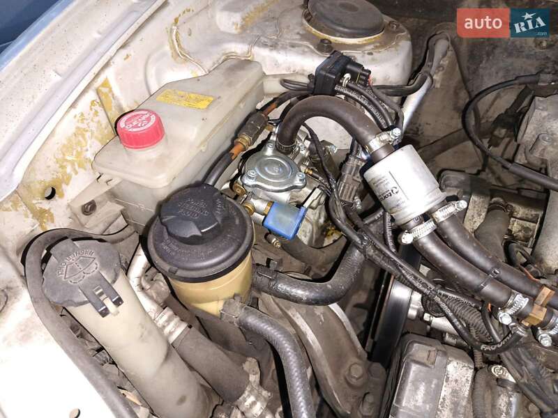 Позашляховик / Кросовер Hyundai Santa FE 2003 в Черкасах