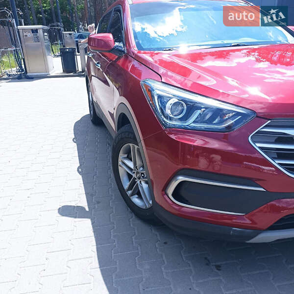 Позашляховик / Кросовер Hyundai Santa FE 2017 в Бучі