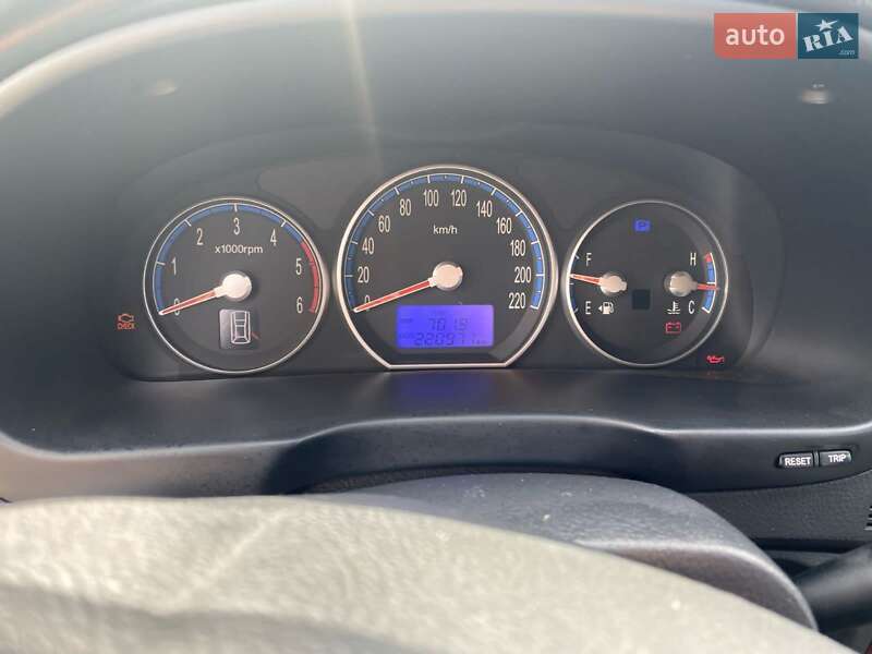 Внедорожник / Кроссовер Hyundai Santa FE 2008 в Сокале фото 12 Внедорожник / Кроссовер Hyundai Santa FE 2008 в Сокале