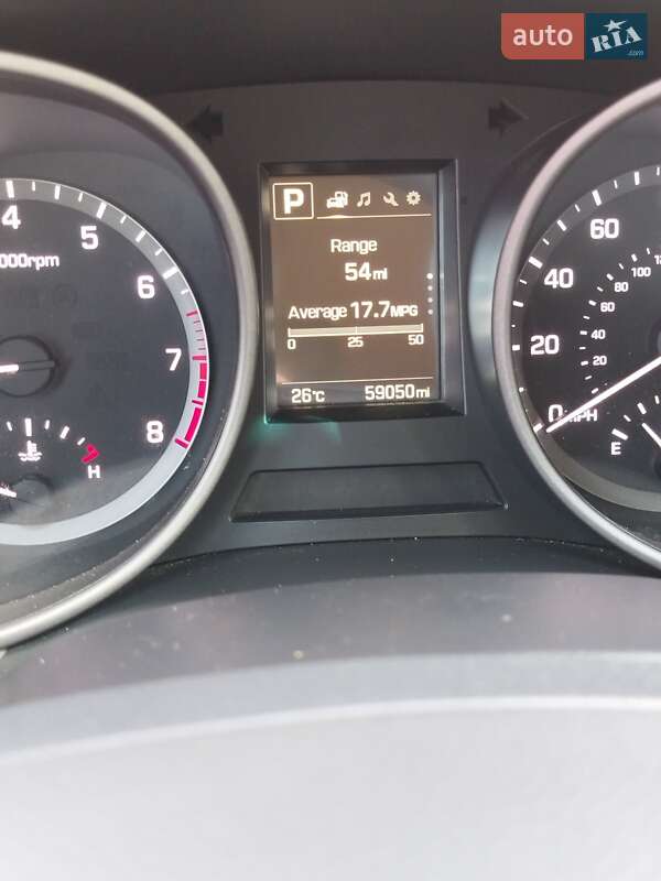 Позашляховик / Кросовер Hyundai Santa FE 2016 в Одесі