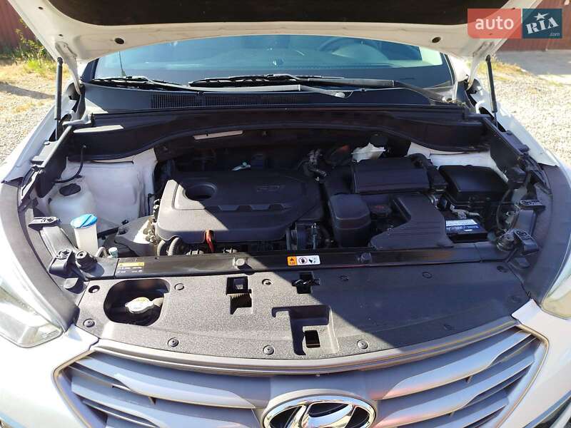 Позашляховик / Кросовер Hyundai Santa FE 2016 в Одесі