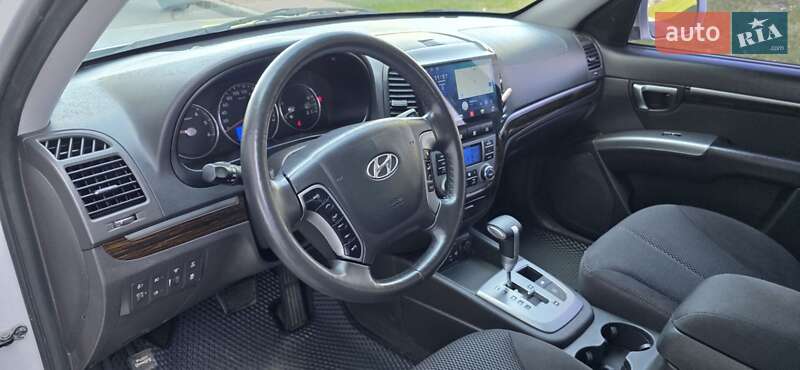 Позашляховик / Кросовер Hyundai Santa FE 2012 в Києві